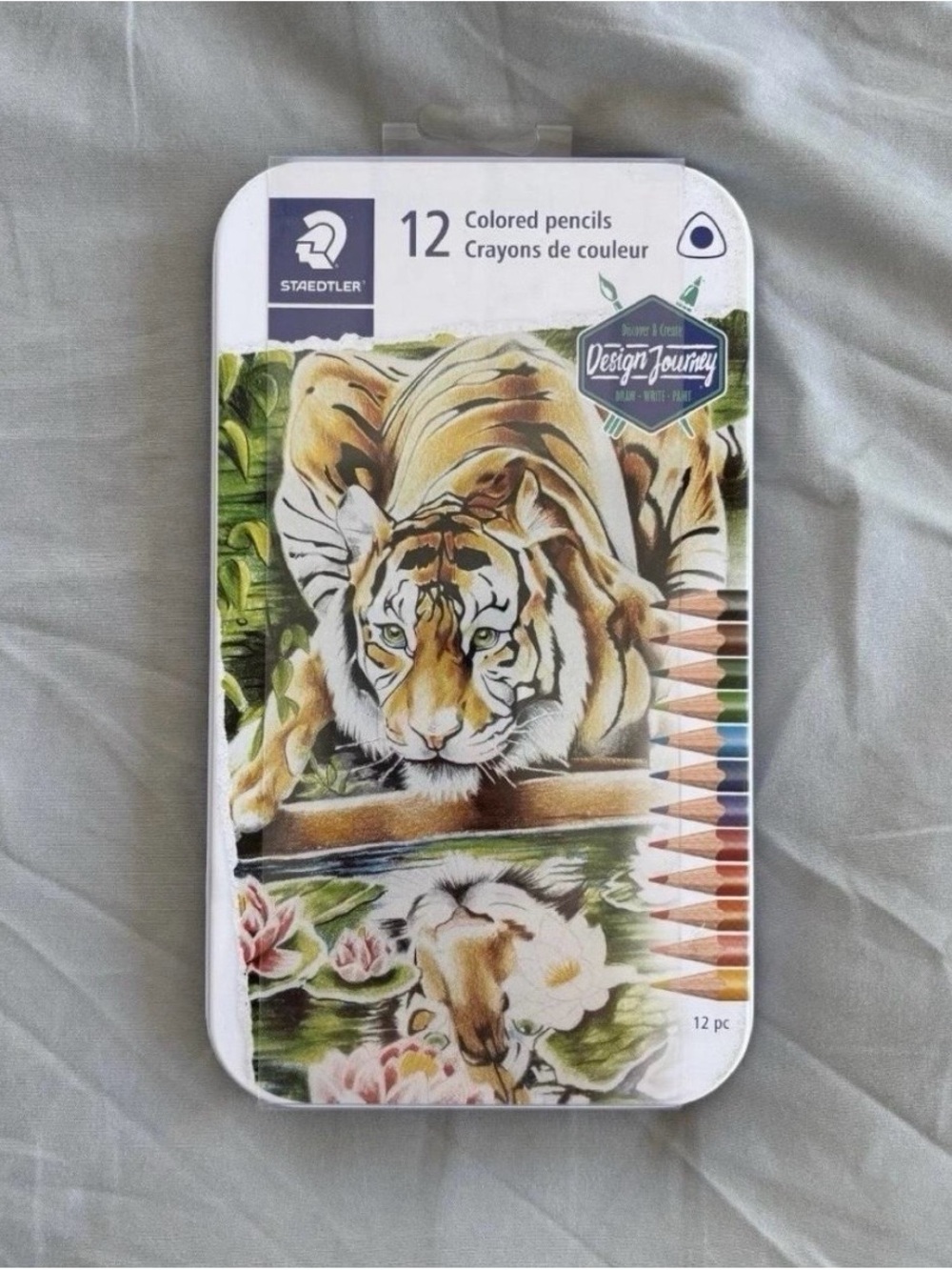 Staedtler Design Journey 12 Colored Pencils metal Tin - Tiger Artwork